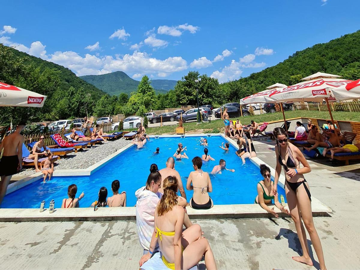 Hotel Rafting Centar Rt Foca Exteriér fotografie